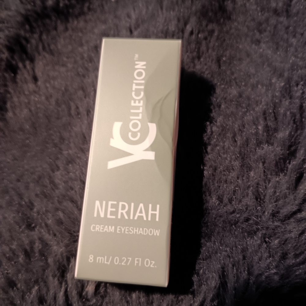 VC Collection Cream Eyeshadow - Picture 5 of 5